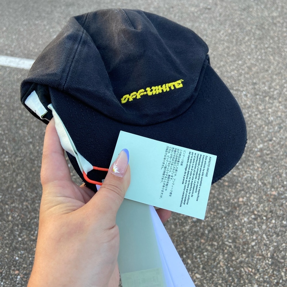 Off-white Hat - Picture 3 of 3